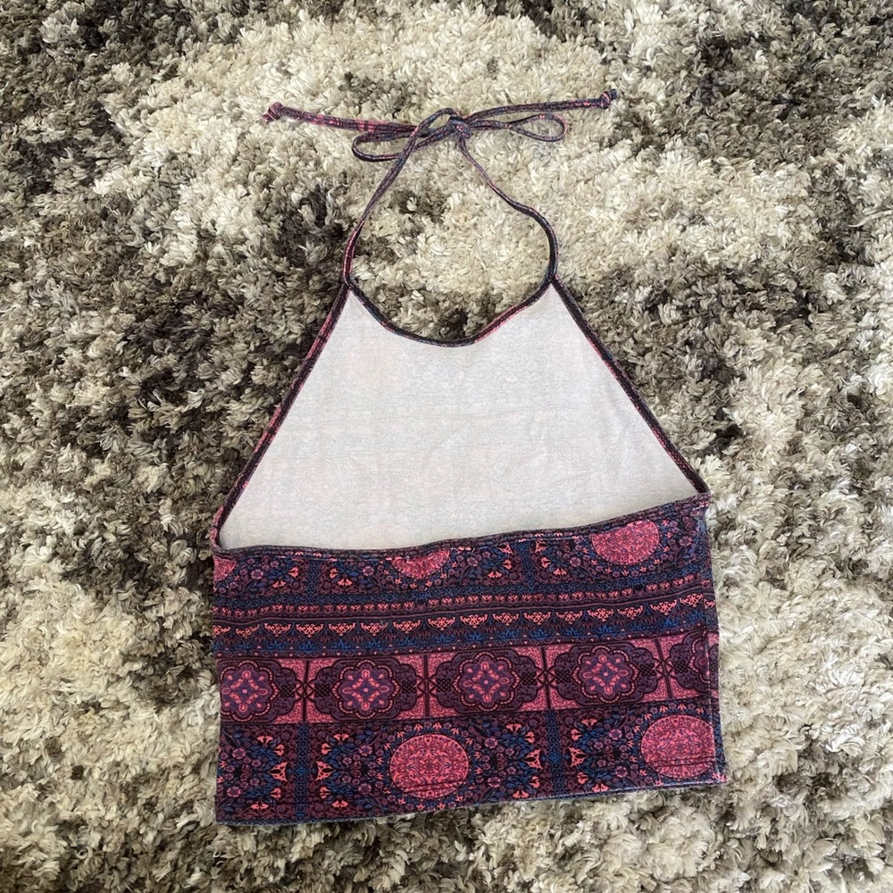 Pattern Halter Backless Top - Picture 4 of 4